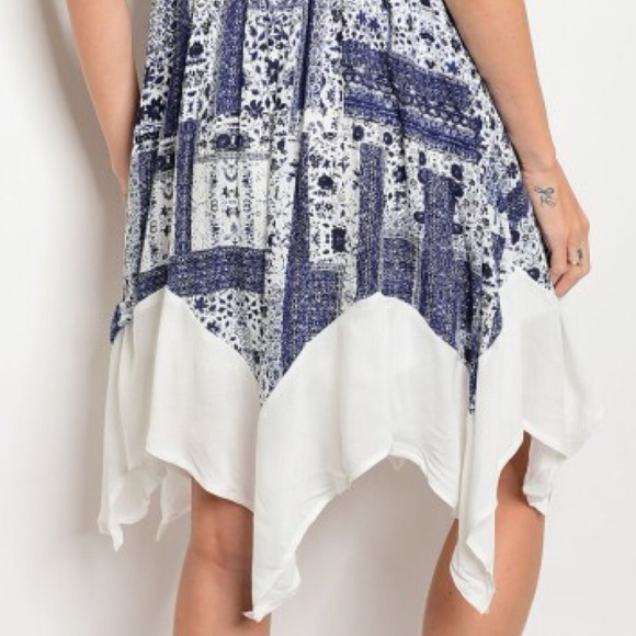 🆕⭐️ Navy Blue Boho Print Asymmetrical Dress - Picture 5 of 7